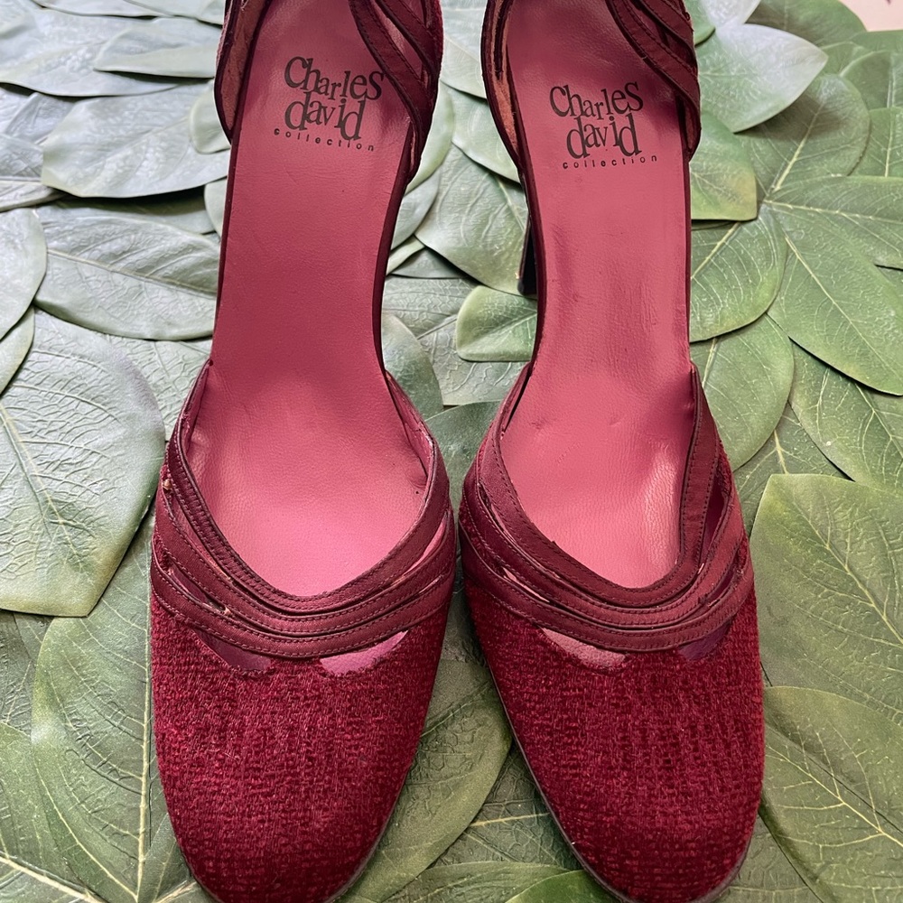 Charles David Burgandy Fabric & Leather Ankle Strap Evening Style Shoes